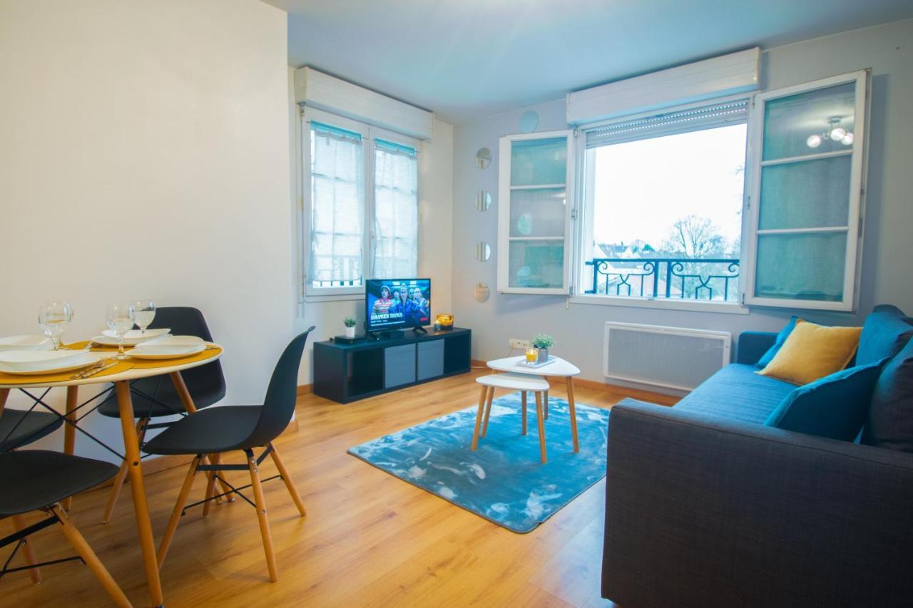 Le Retro Chic - T2 Haut Standing Au Coeur De Corbeil - 48 M2 Leilighet Eksteriør bilde